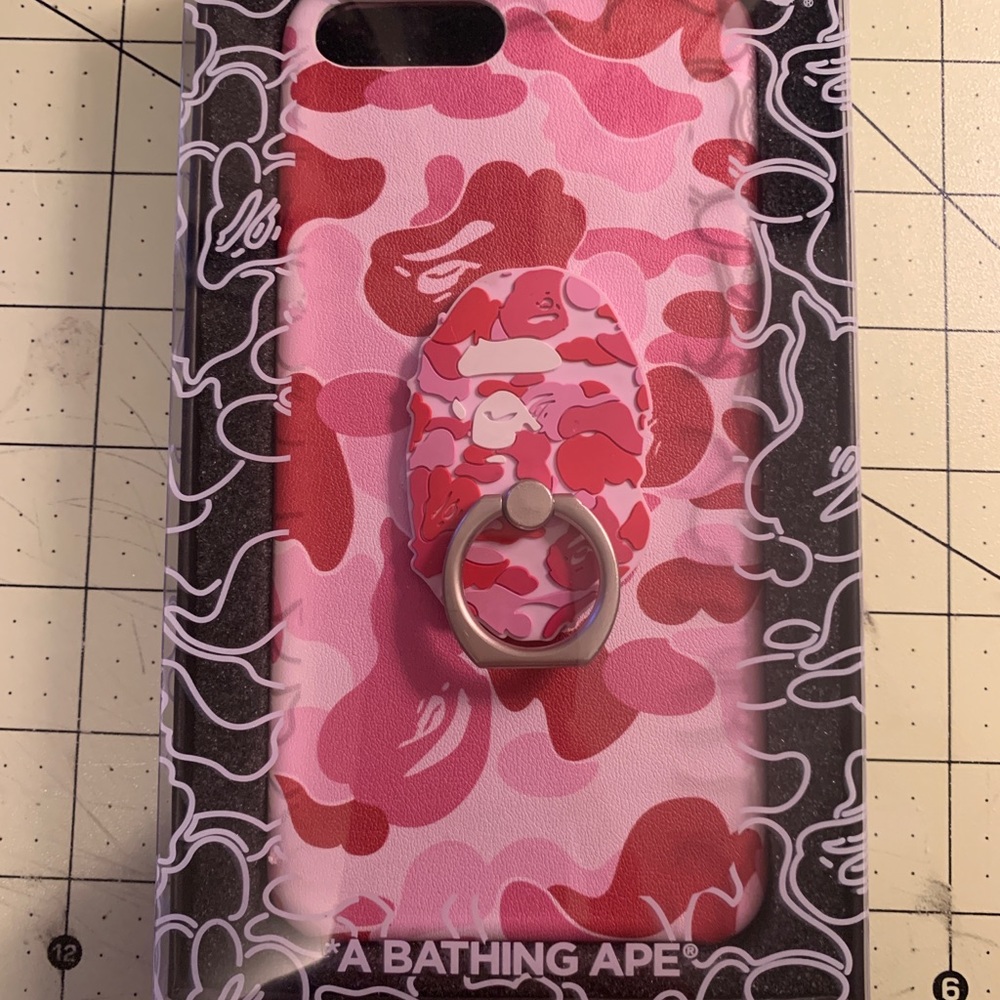 BAPE Pink Camo Phone Case + Matching Phone Ring